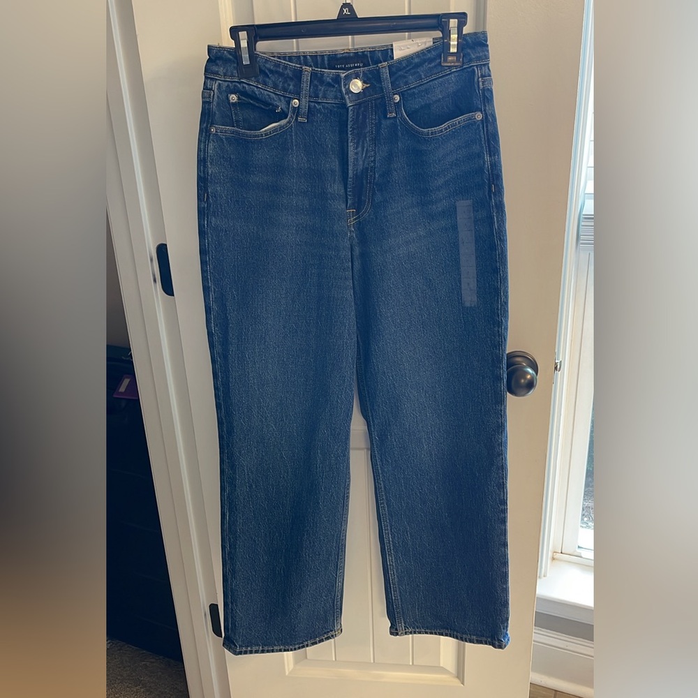 Cropped wide leg jeans